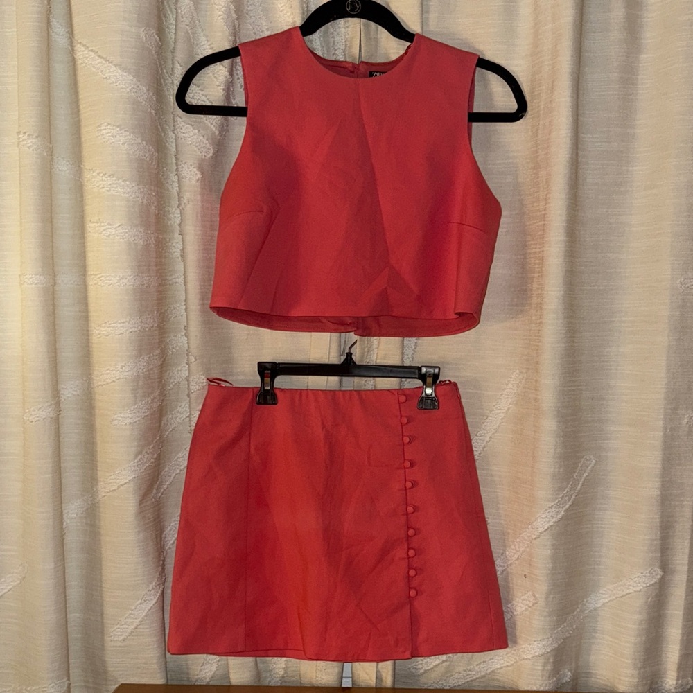 Zara Coral Crop Top and Skirt Set - Picture 2 of 13